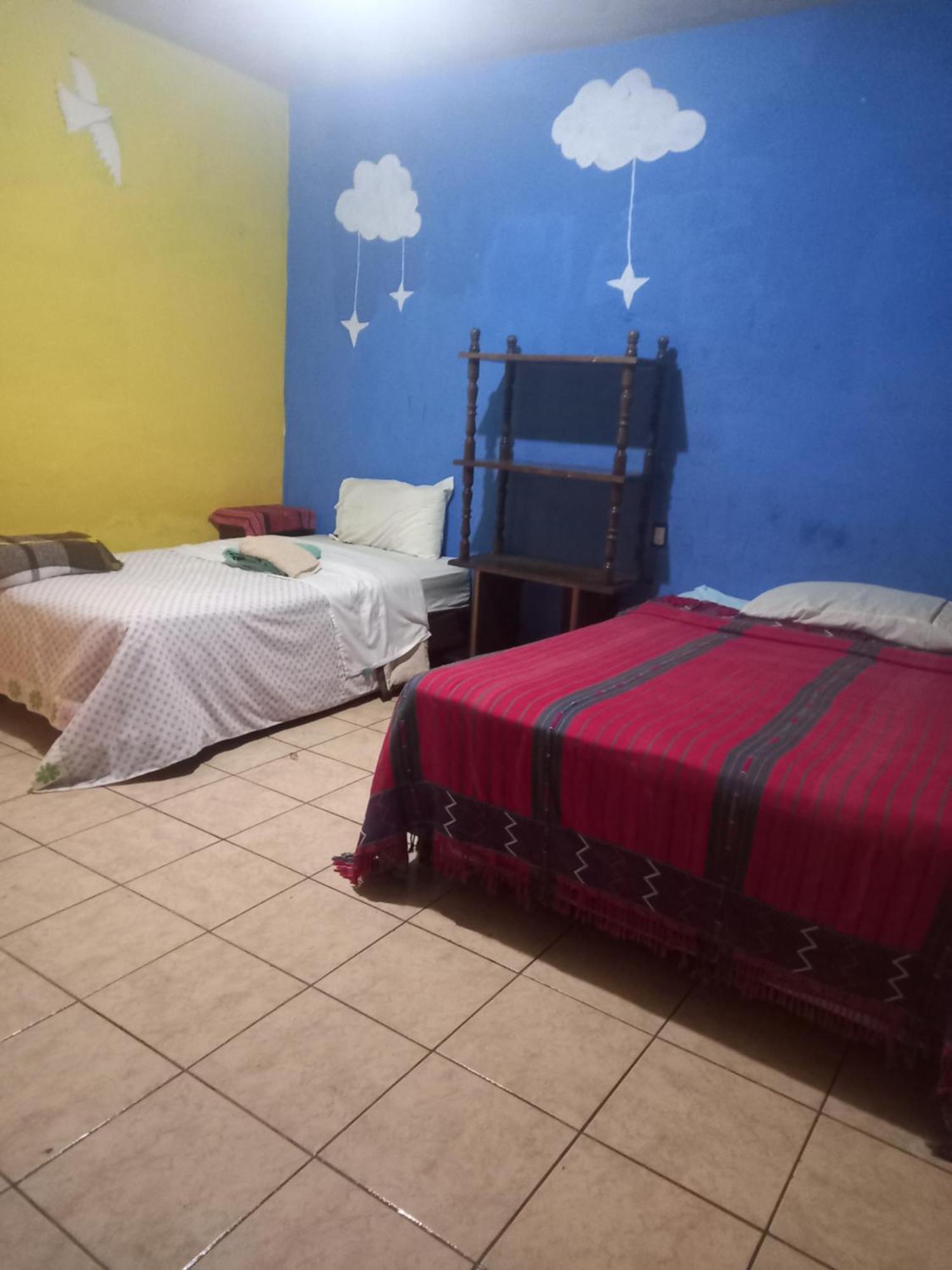 House Zope Hotel Panajachel Bagian luar foto