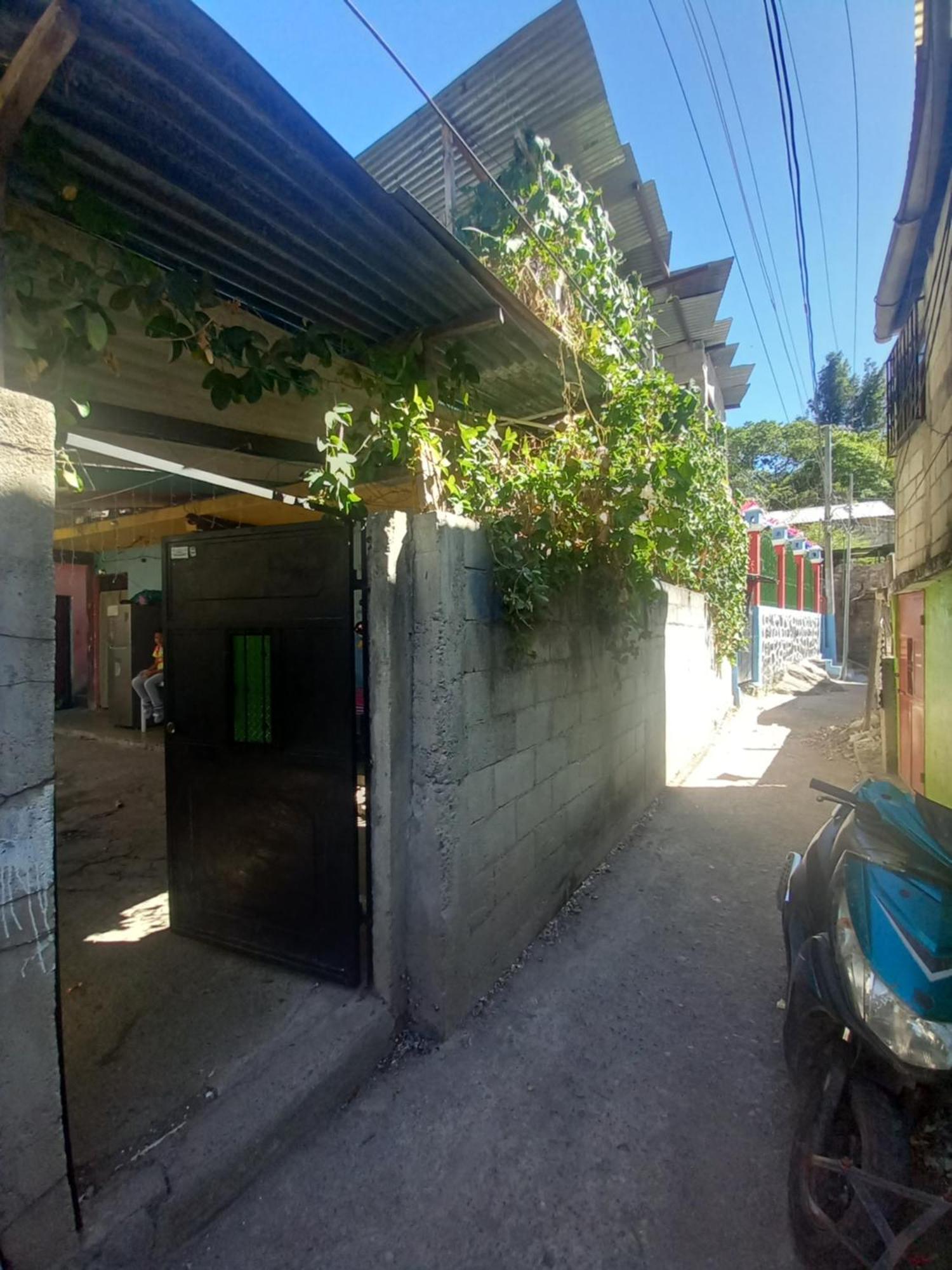House Zope Hotel Panajachel Bagian luar foto